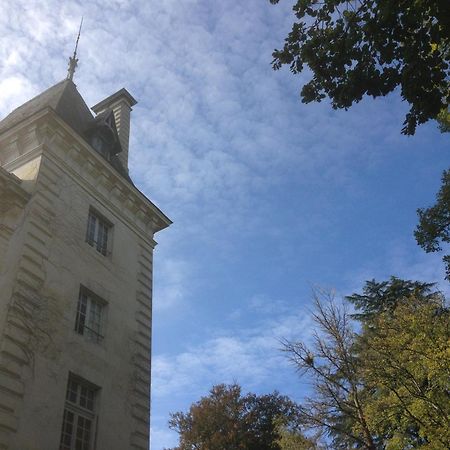 Chateau De Chasseneuil Sur Bonnieure Esterno foto